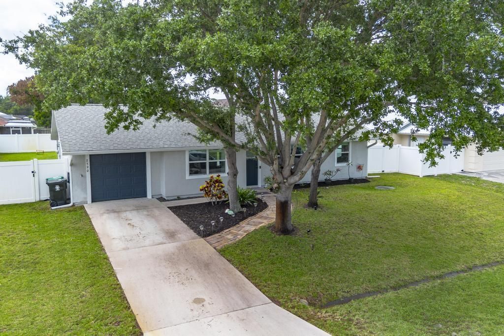 2590 SW Hinchman Street, Port Saint Lucie, FL 34984 Photo