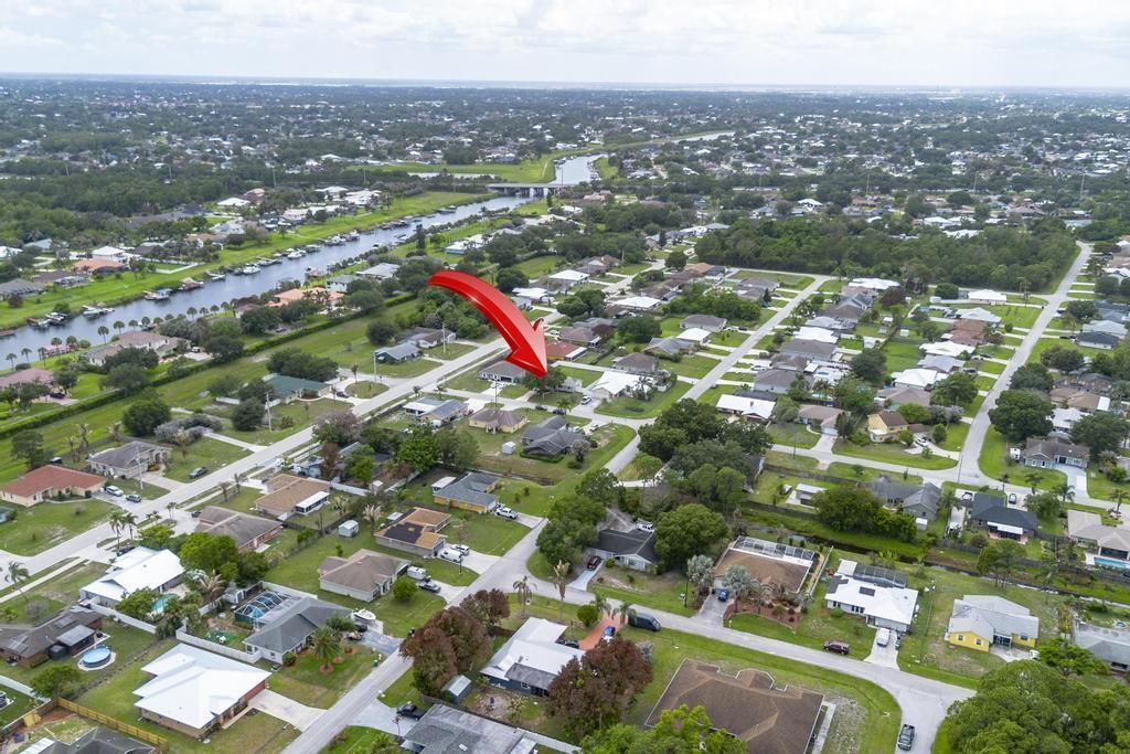 2590 SW Hinchman Street, Port Saint Lucie, FL 34984 Photo