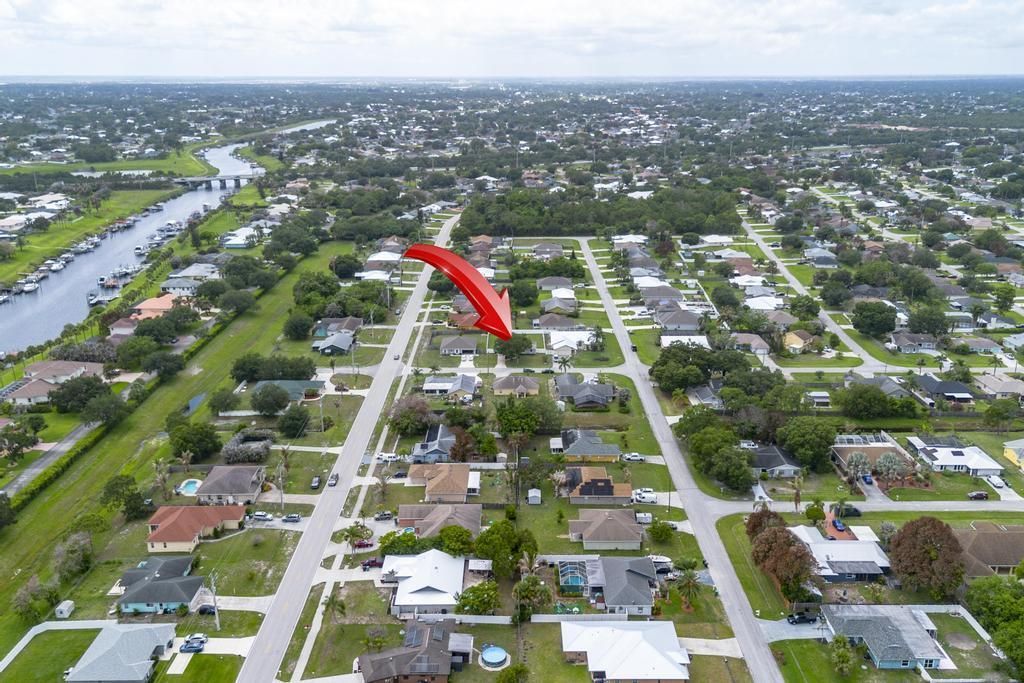 2590 SW Hinchman Street, Port Saint Lucie, FL 34984 Photo