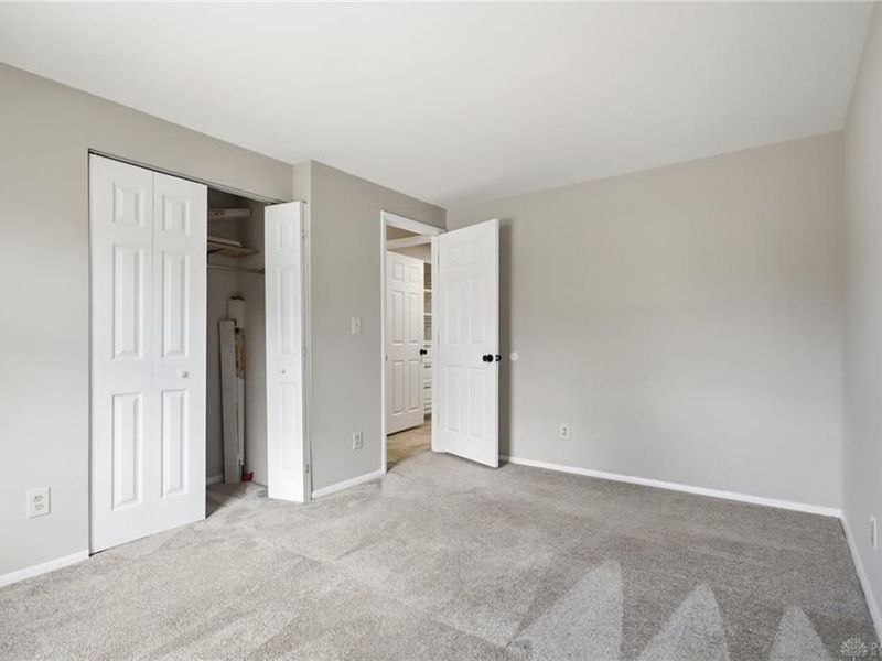 5490 Gander Rd S, Dayton, OH 45424 Photo 23