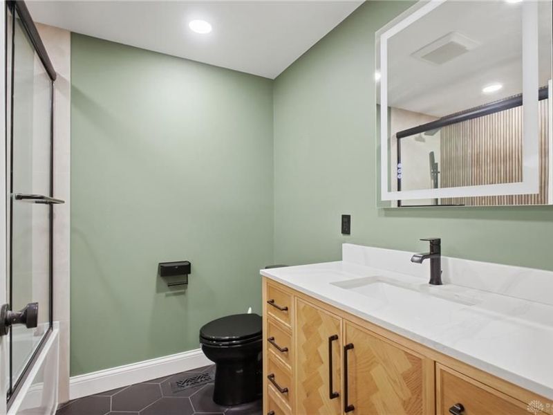 5490 Gander Rd S, Dayton, OH 45424 Photo 24