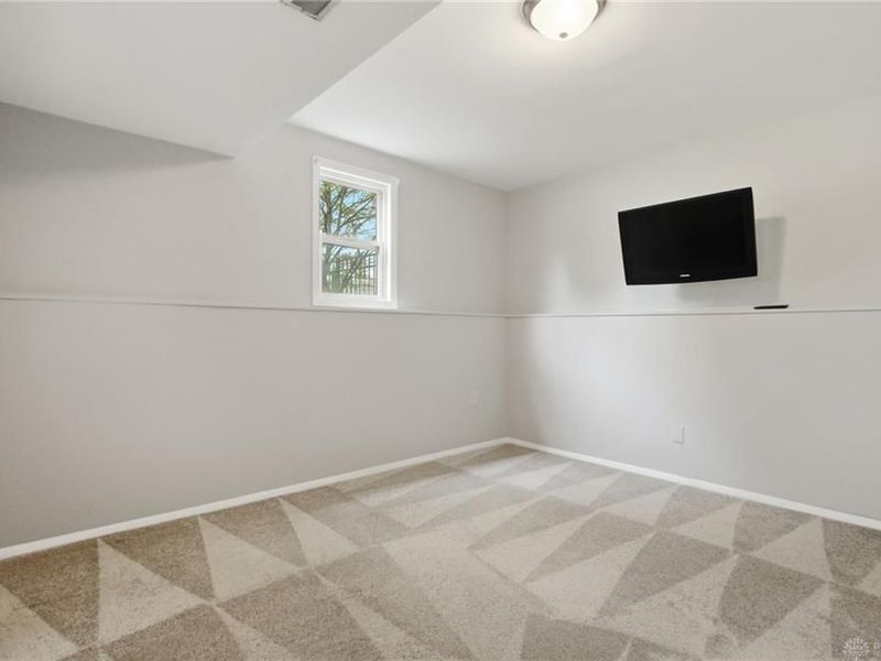 5490 Gander Rd S, Dayton, OH 45424 Photo 33