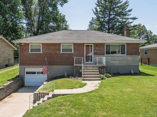 6147 Charity Drive, Green Twp, OH 45248