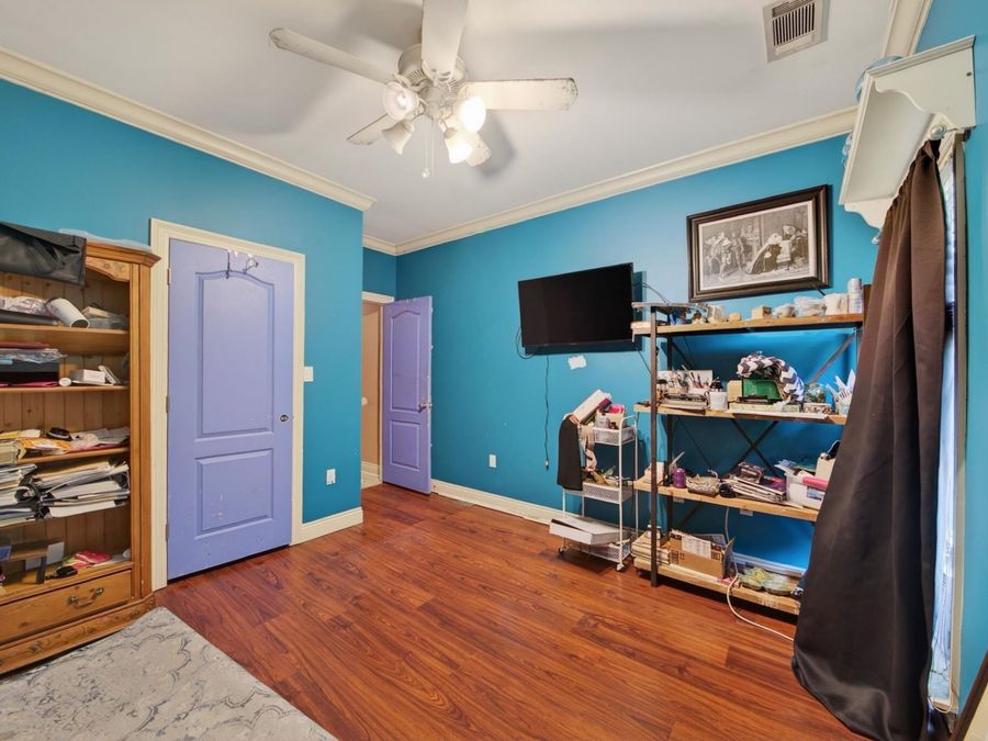 Property Image 43