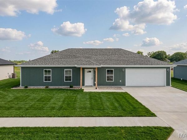 200 Love Street , Auxvasse, MO 65231