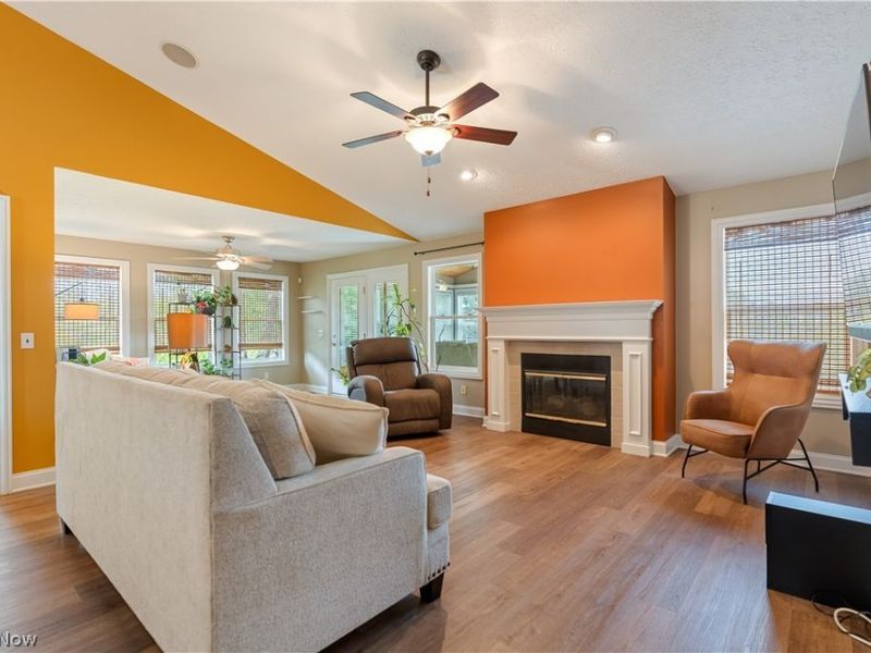 4732 Helmsworth Drive NE, Canton, OH 44714 Photo 11
