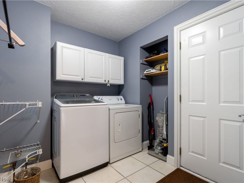 4732 Helmsworth Drive NE, Canton, OH 44714 Photo 27