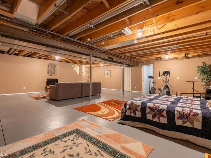 4732 Helmsworth Drive NE, Canton, OH 44714 Photo 30