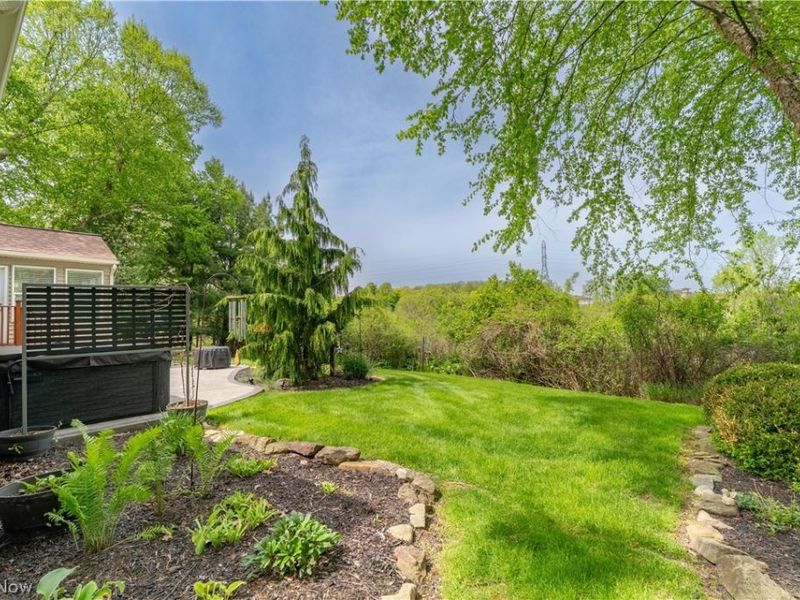 4732 Helmsworth Drive NE, Canton, OH 44714 Photo 33