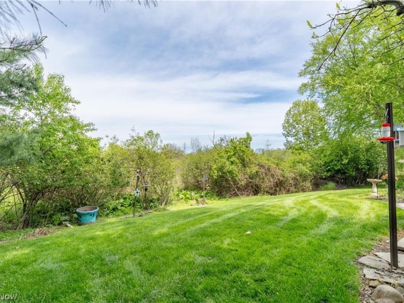 4732 Helmsworth Drive NE, Canton, OH 44714 Photo 35