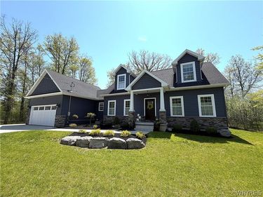 2050 Love Road , Grand Island, NY 14072