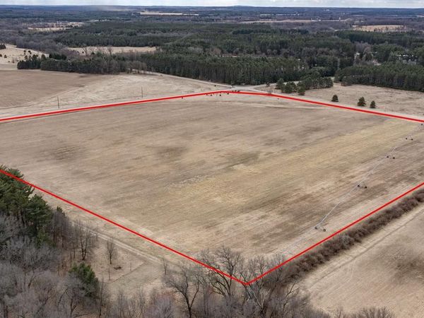HARTMAN CREEK ROAD, Waupaca, WI 54981