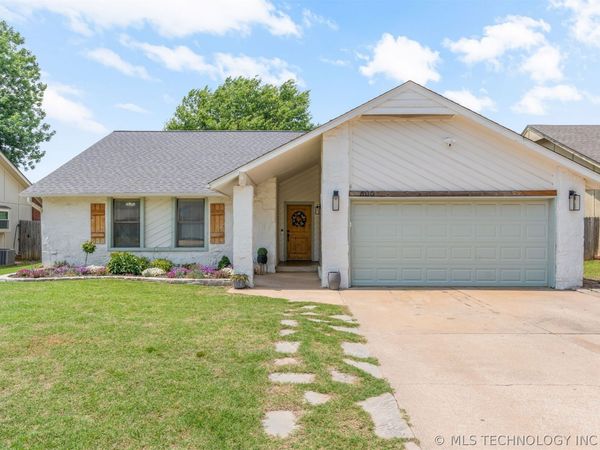 600 S Hemlock Avenue , Broken Arrow, OK 74012
