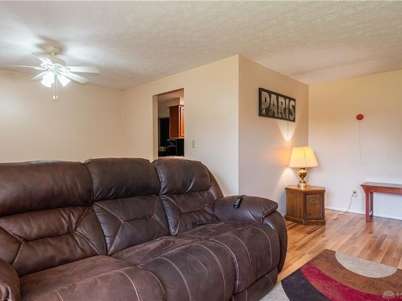 4200 Linchmere Drive, Clayton, OH 45415 Photo 11