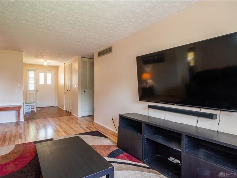 4200 Linchmere Drive, Clayton, OH 45415 Photo 9