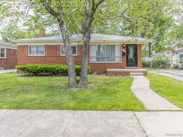 8501 Allen Road, Allen Park, MI 48101