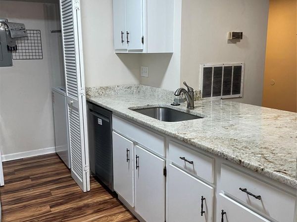 11020 Harrowfield Road, Charlotte, NC 28226