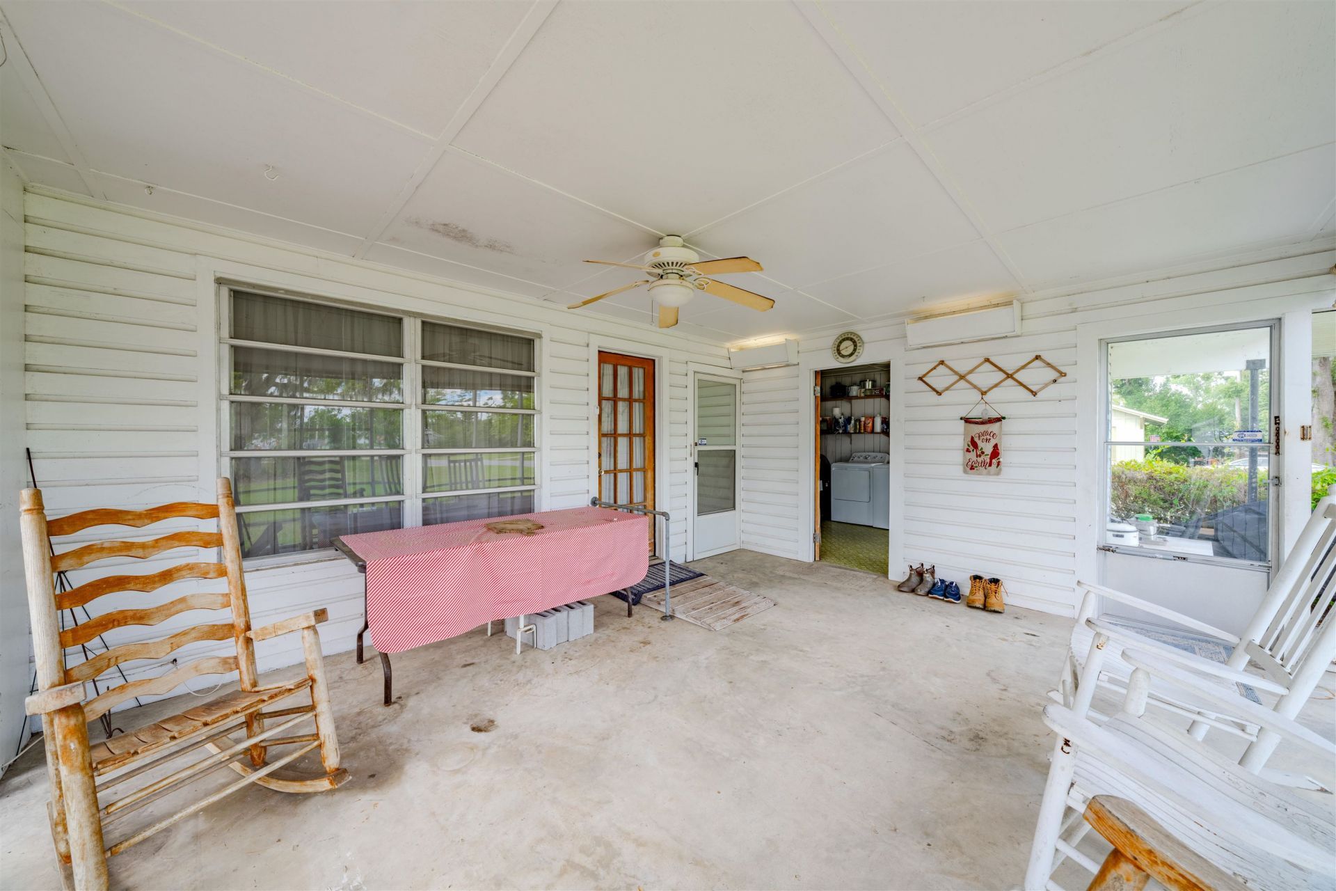 512 Wilder St , Perry, FL 32347 Photo
