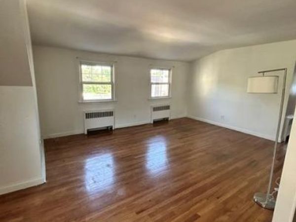 200 Crescent Place , Unit 2nd fl, Yonkers, NY 10704