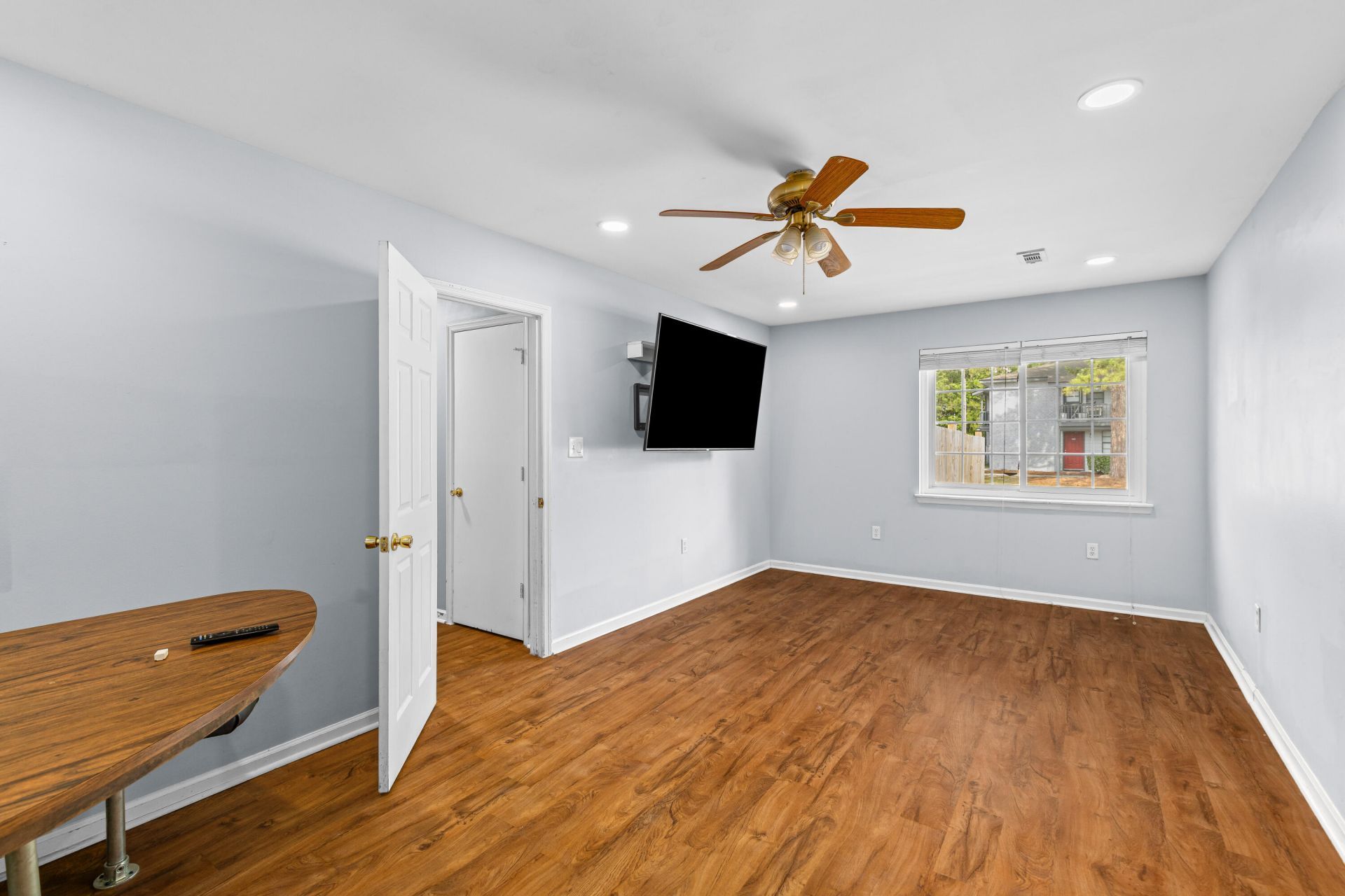 7777 Oldridge Road Photo 9
