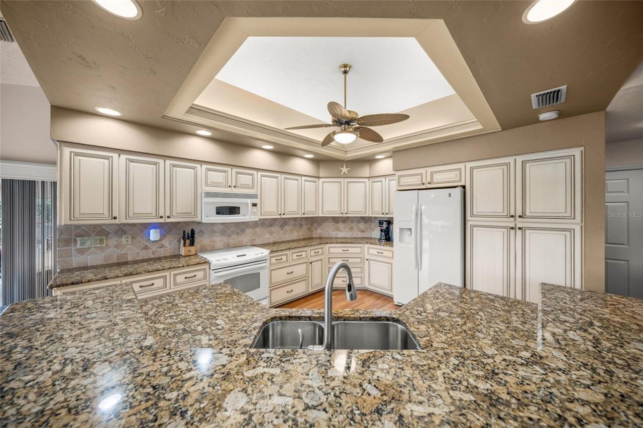 8838 Wild Dunes Drive, Sarasota, FL 34241 Photo