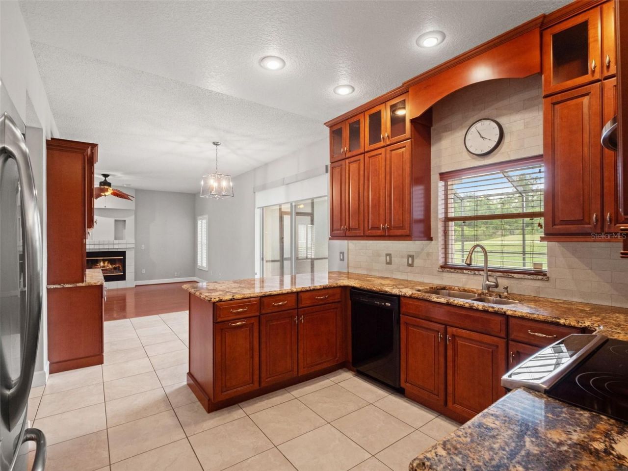2394 Huntingdale Lane , Oviedo, FL 32765 Photo