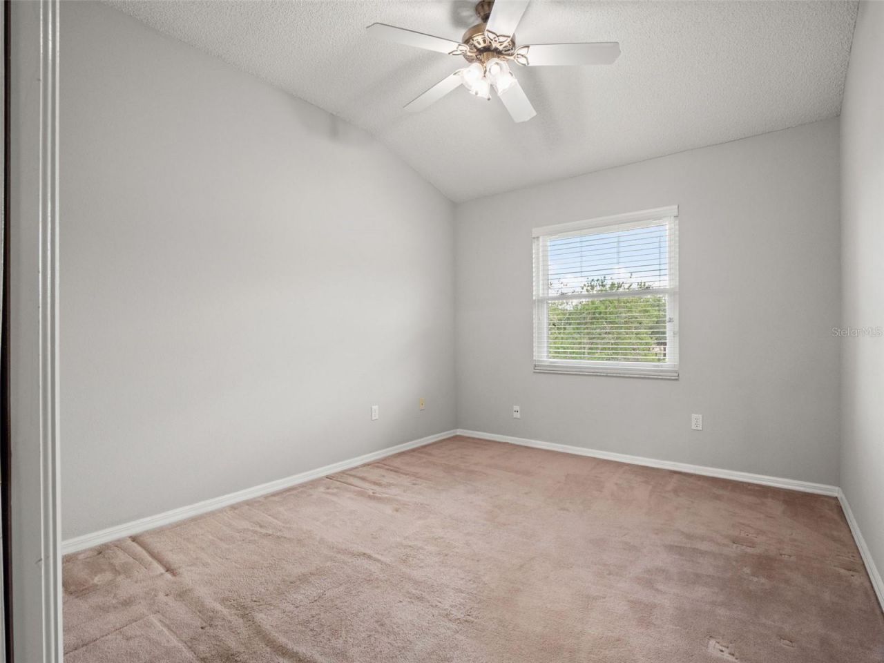 2394 Huntingdale Lane , Oviedo, FL 32765 Photo