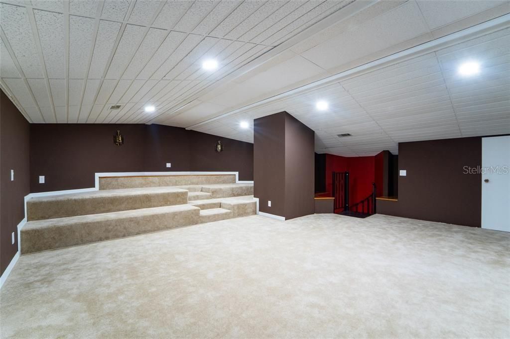 4627 Woodlot Court , Orlando, FL 32835 Photo