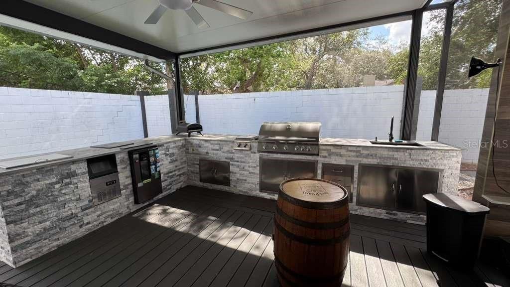 4627 Woodlot Court , Orlando, FL 32835 Photo