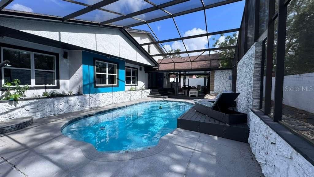 4627 Woodlot Court , Orlando, FL 32835 Photo
