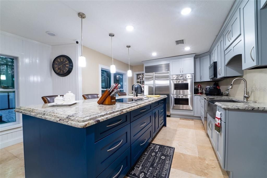 4627 Woodlot Court , Orlando, FL 32835 Photo