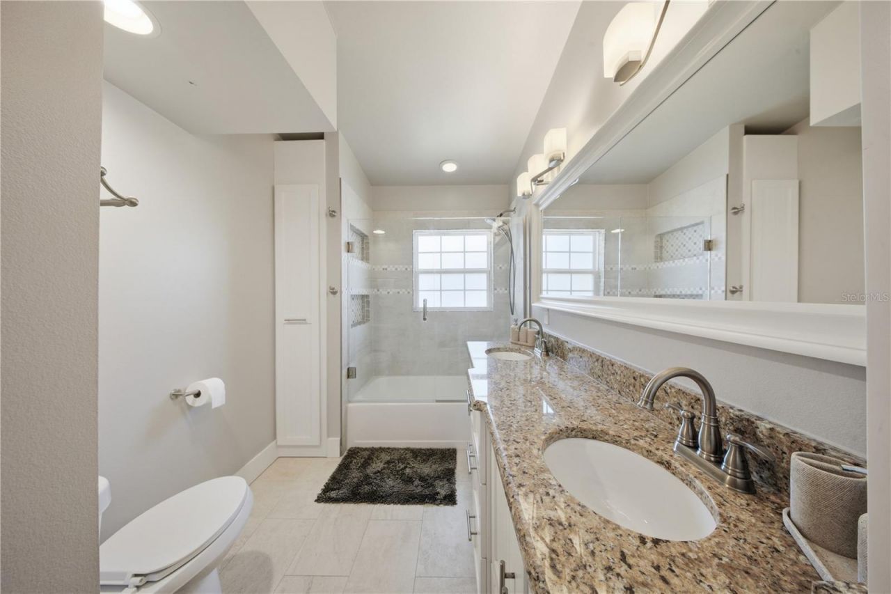 5716 Moonlight Circle , Orlando, FL 32839 Photo