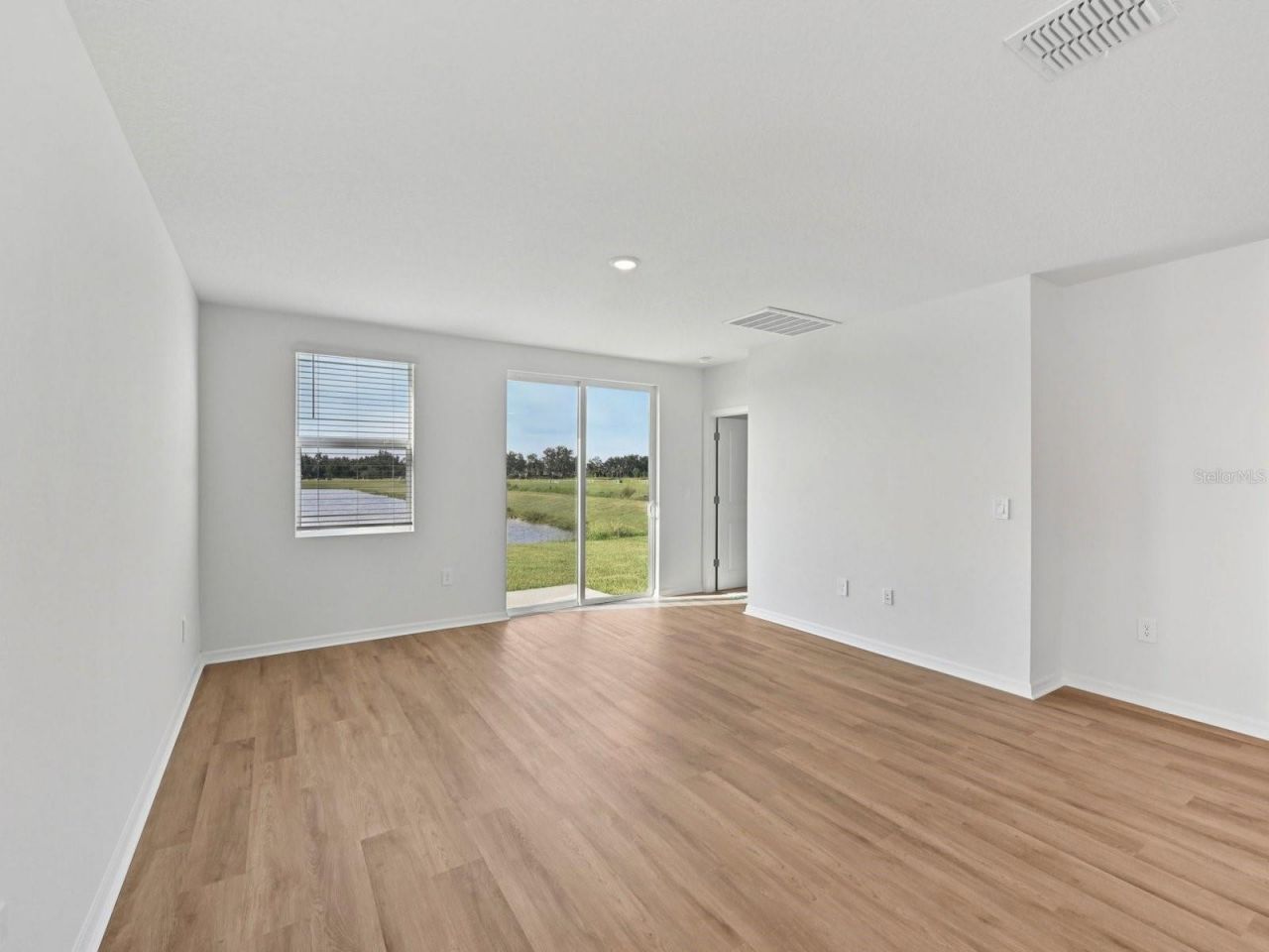 7821 Gilchrist Springs Drive , Parrish, FL 34219 Photo