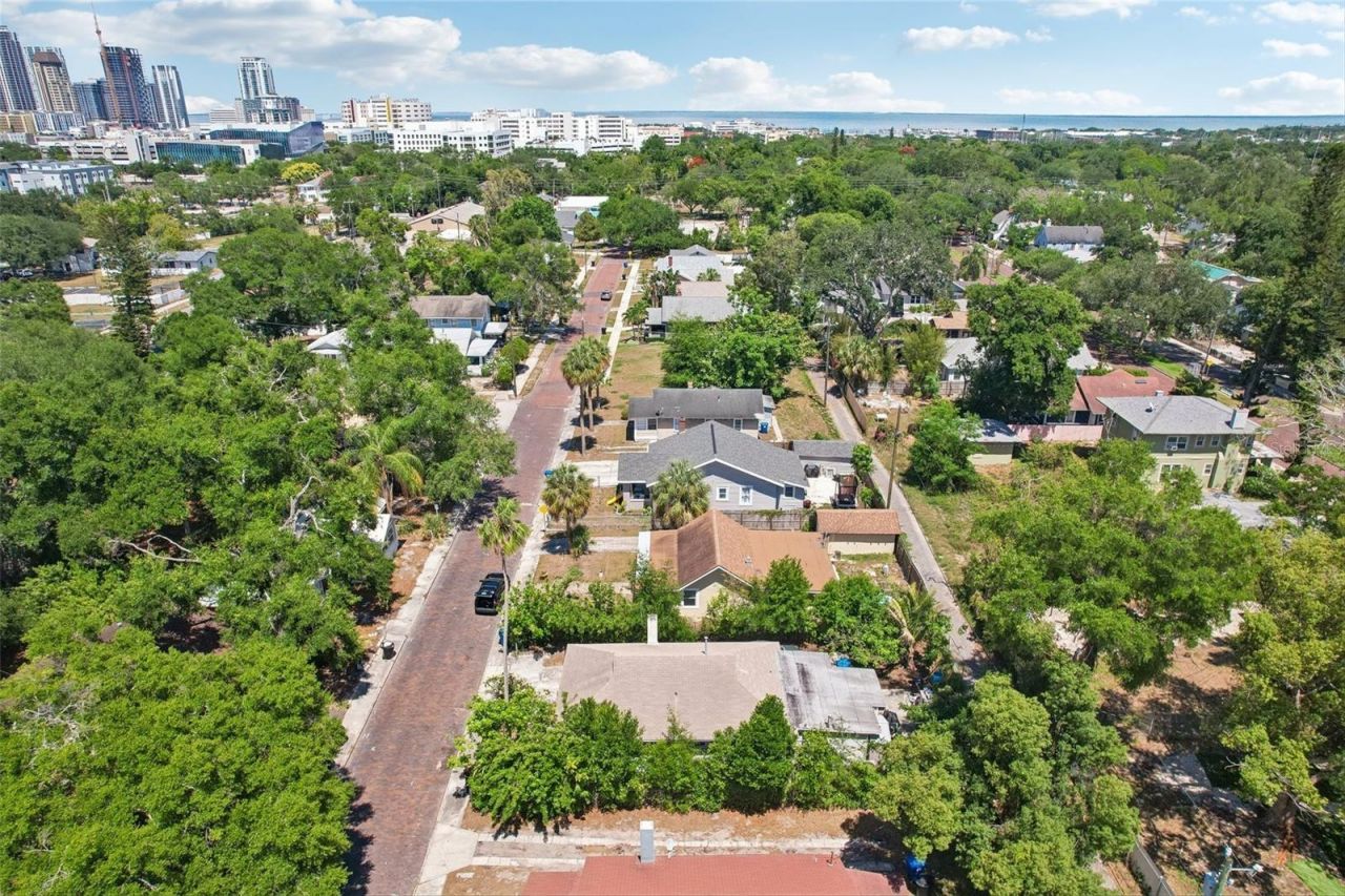 1028 8th Avenue S, Saint Petersburg, FL 33705 Photo
