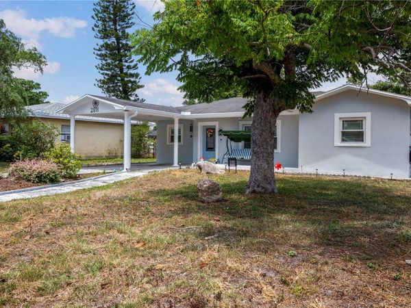 2811 W OHIO AVENUE , TAMPA, FL 33607