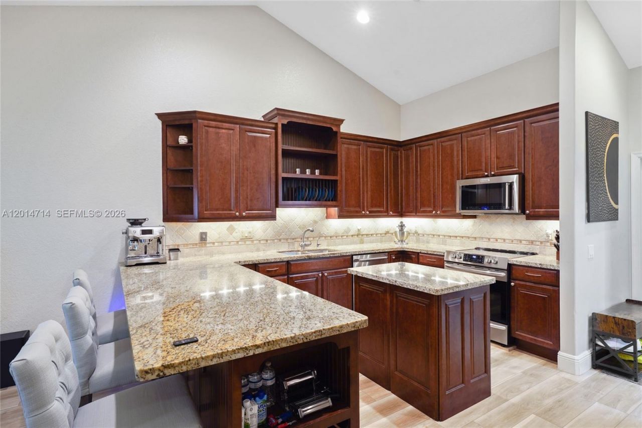 1190 Balboa Ct, Weston, FL 33326 Photo