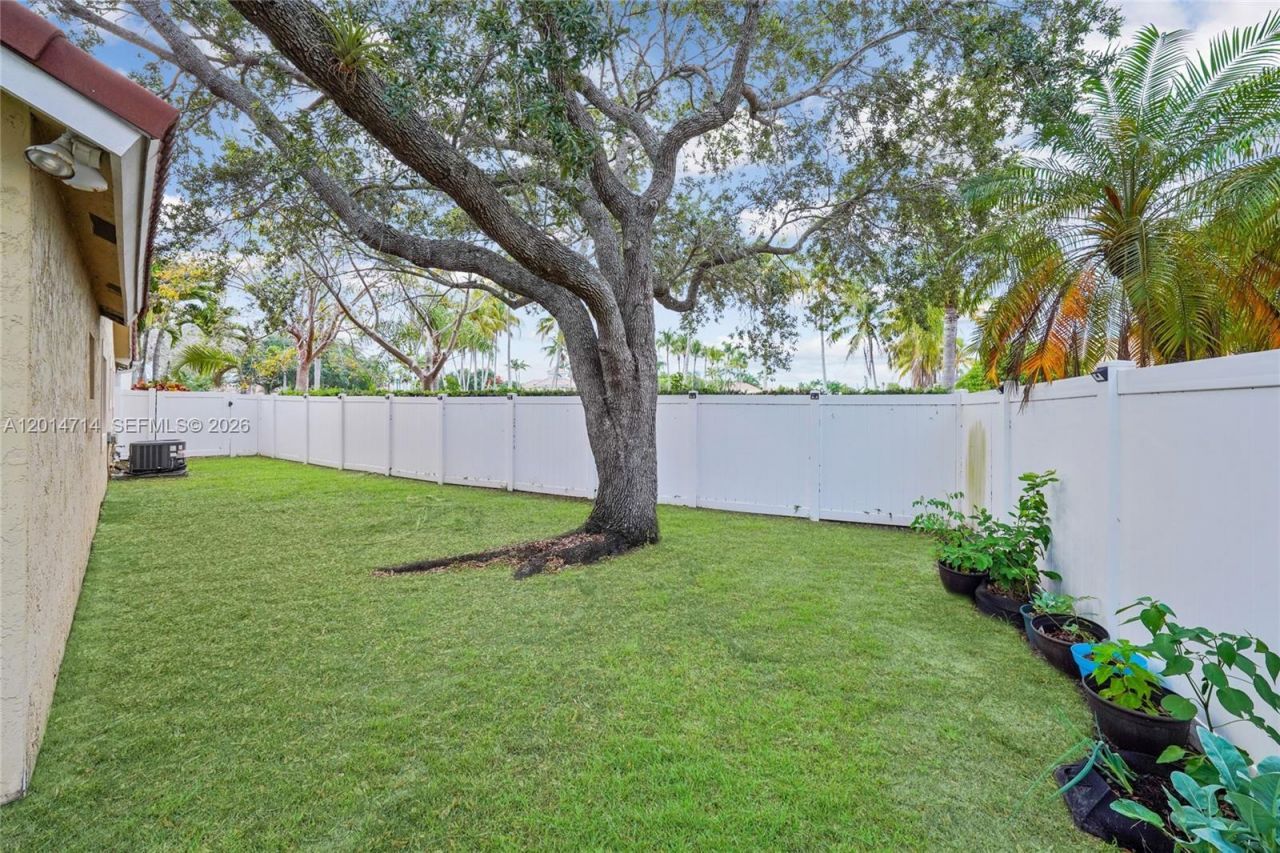 1190 Balboa Ct, Weston, FL 33326 Photo