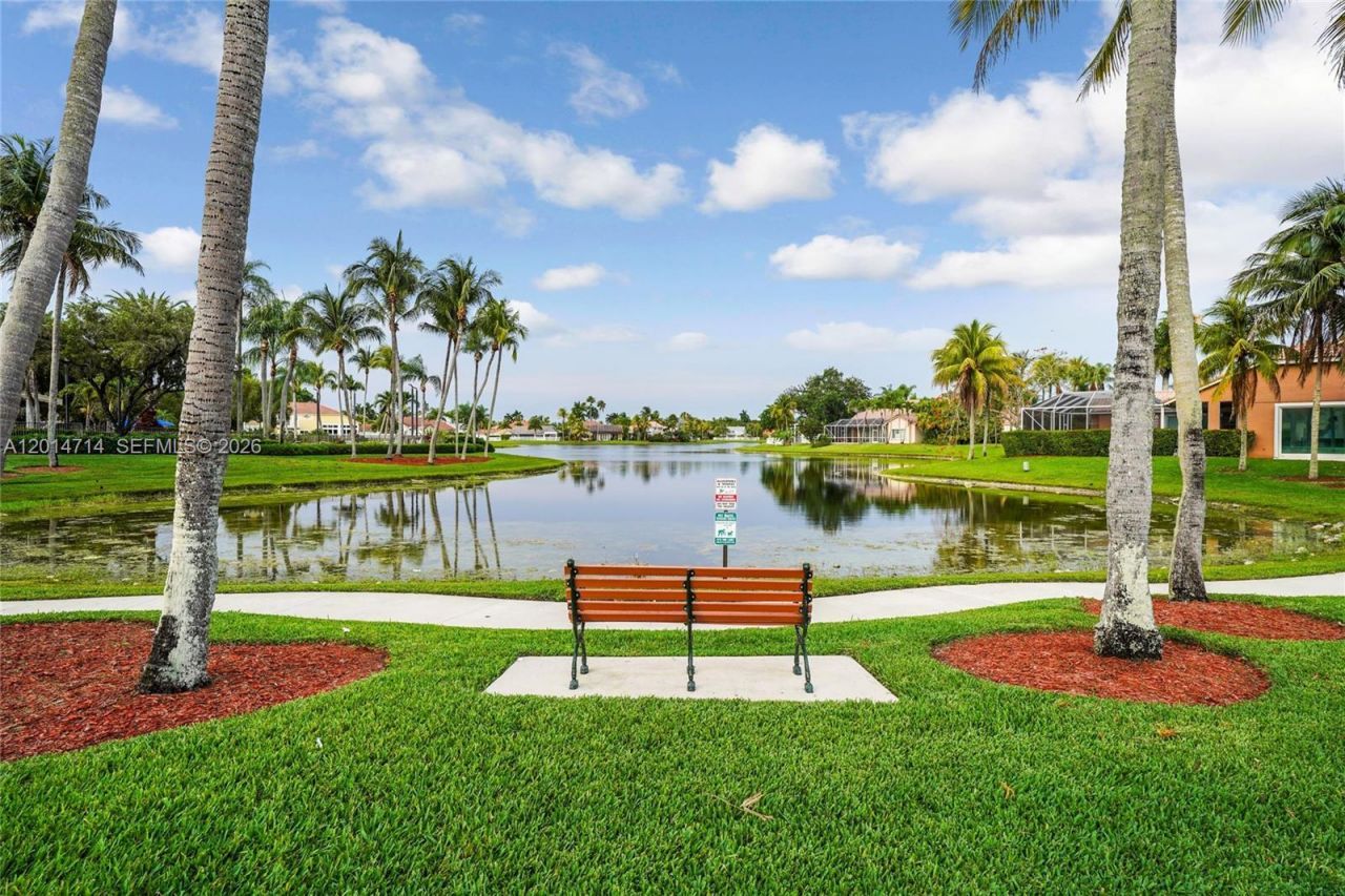 1190 Balboa Ct, Weston, FL 33326 Photo