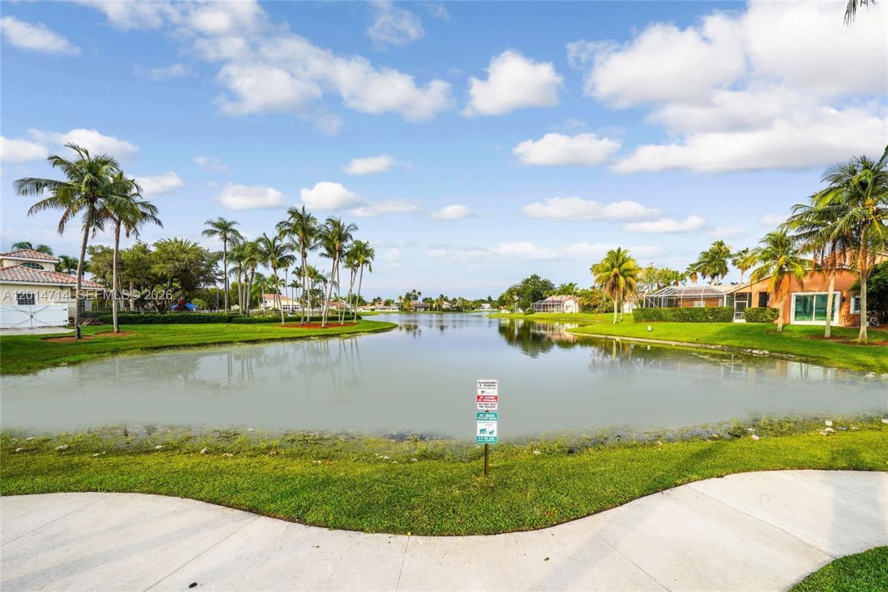 1190 Balboa Ct, Weston, FL 33326 Photo