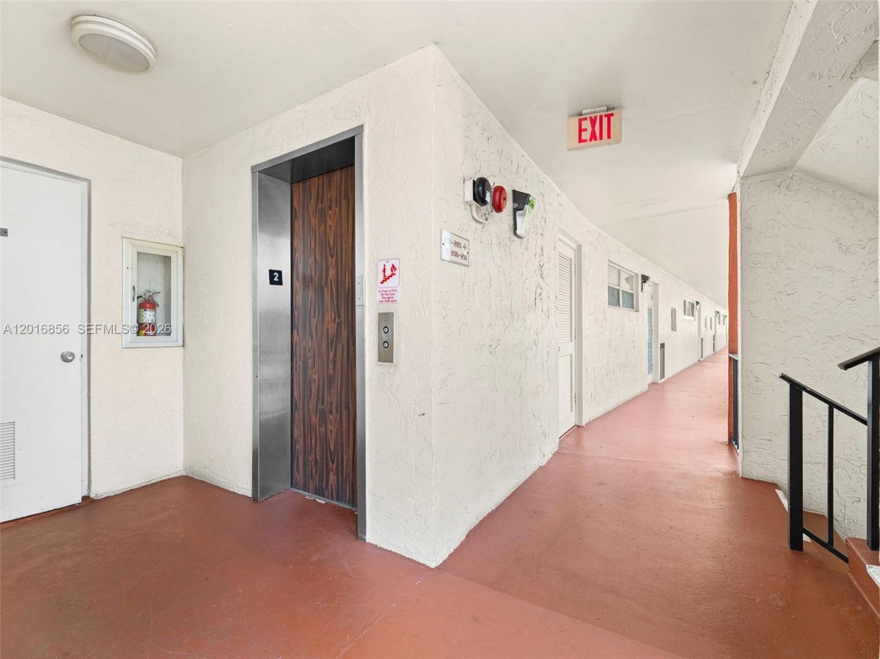 9820 S Hollybrook Lake Dr , Unit 208, Pembroke Pines, FL 33025 Photo