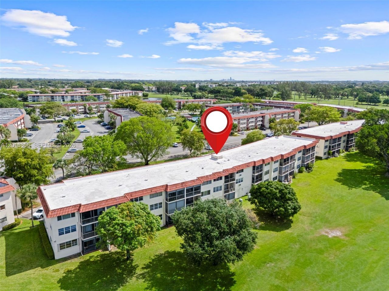 9820 S Hollybrook Lake Dr , Unit 208, Pembroke Pines, FL 33025 Photo