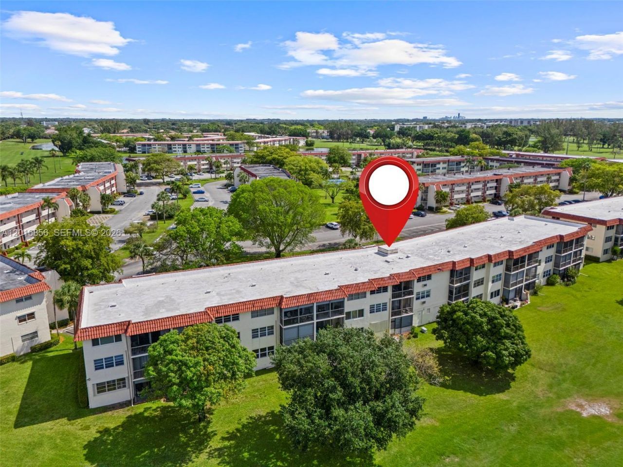 9820 S Hollybrook Lake Dr , Unit 208, Pembroke Pines, FL 33025 Photo