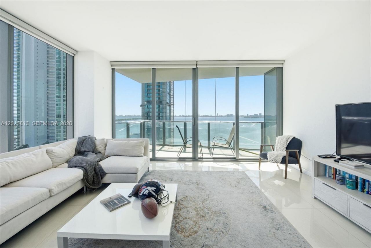 460 NE 28th St , Unit 1801, Miami, FL 33137 Photo