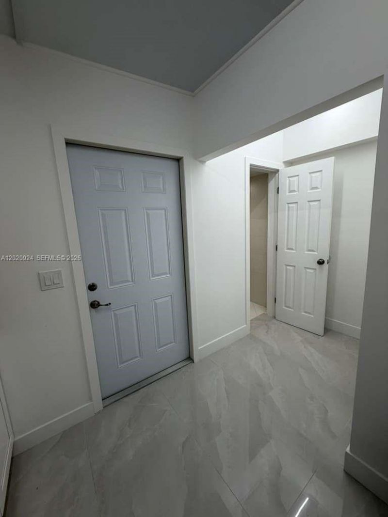 19316 SW 121st Ave , Unit 3, Miami, FL 33177 Photo