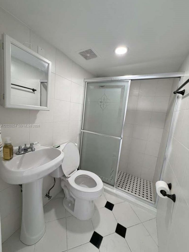 19316 SW 121st Ave , Unit 3, Miami, FL 33177 Photo
