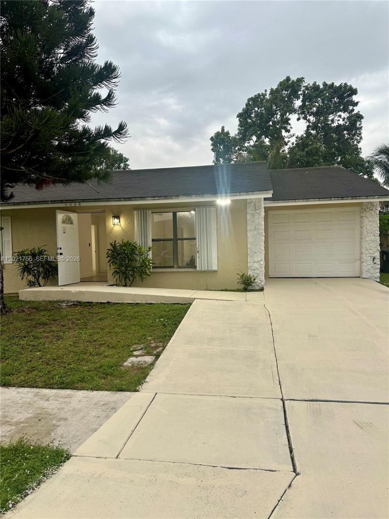 6034 Triphammer Rd , Lake Worth, FL 33463 Photo