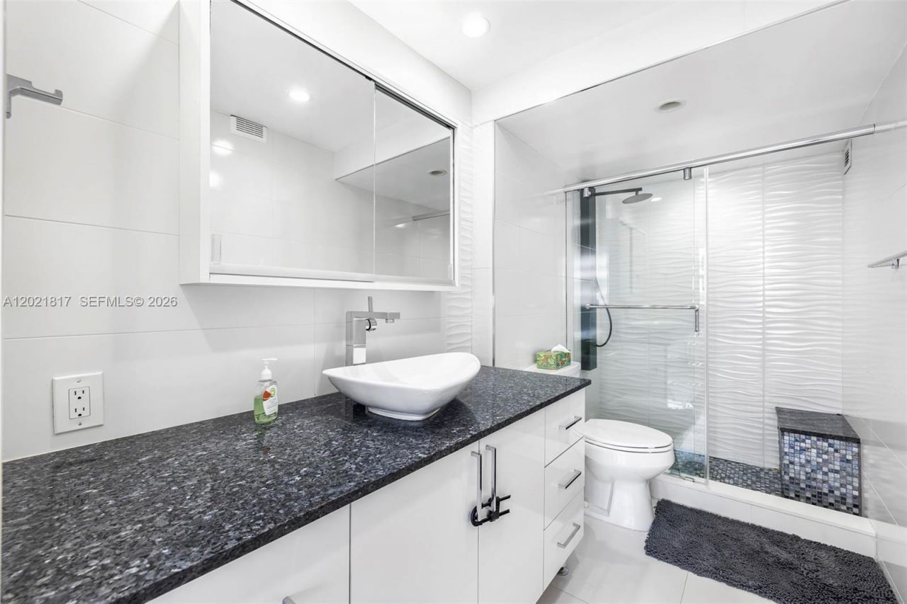 9511 Collins Ave , Unit 1202, Surfside, FL 33154 Photo