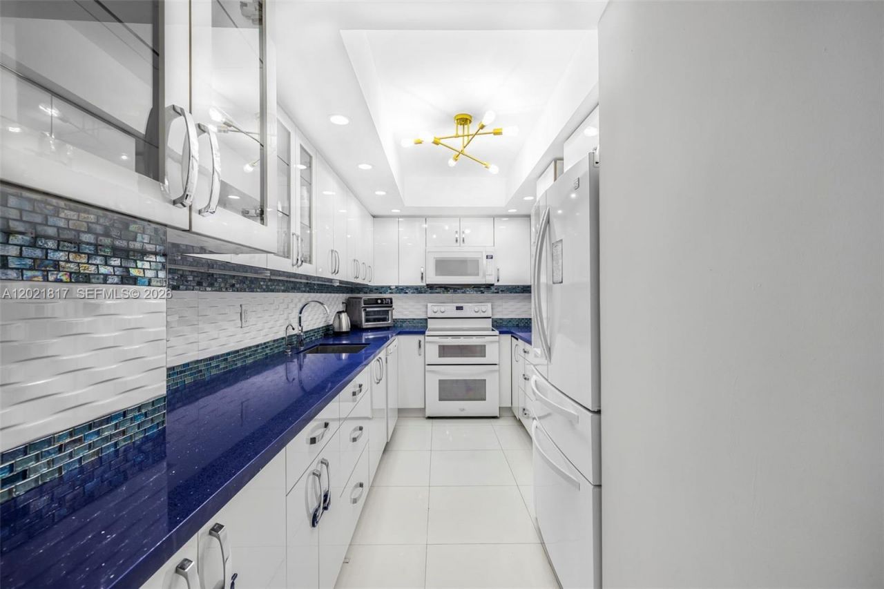9511 Collins Ave , Unit 1202, Surfside, FL 33154 Photo