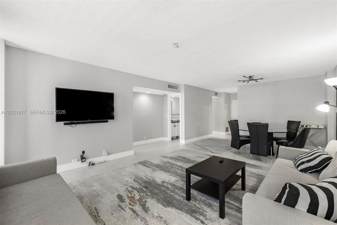 9511 Collins Ave , Unit 1202, Surfside, FL 33154 Photo