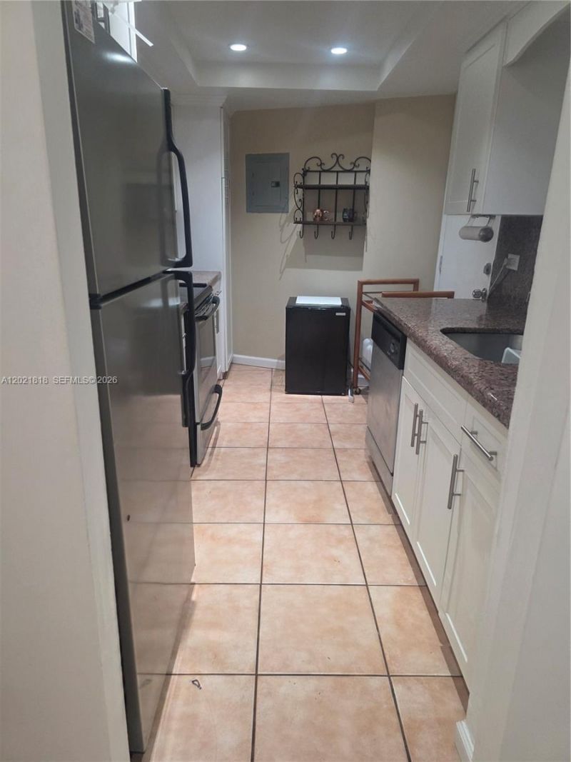 1881 Washington Ave, Unit 6H, Miami Beach, FL 33139 Photo